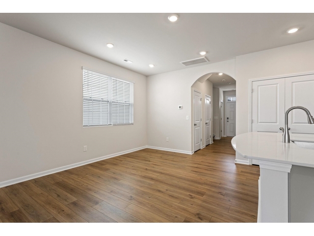 Photo of 8 Loebner Lane Photo of 8 Loebner Lane