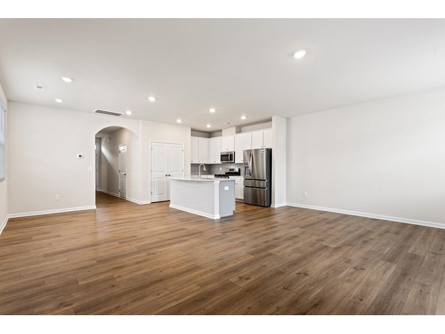 Photo of 8 Loebner Lane Photo of 8 Loebner Lane