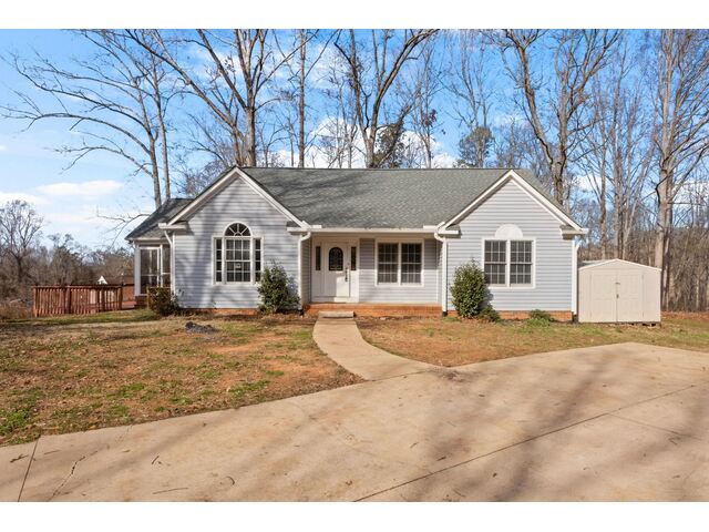 Photo of 2075 Cowens Bridge Road Photo of 2075 Cowens Bridge Road