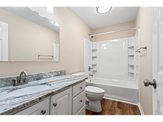 Photo of 2075 Cowens Bridge Road