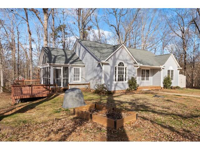 Photo of 2075 Cowens Bridge Road