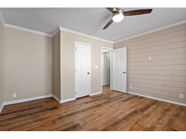 Photo of 2075 Cowens Bridge Road