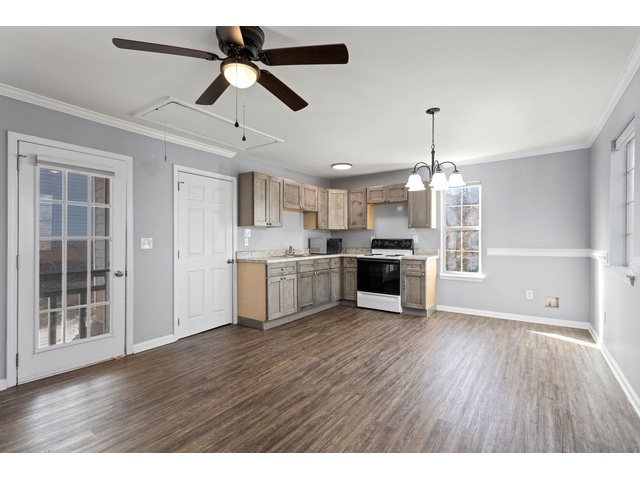 Photo of 2075 Cowens Bridge Road