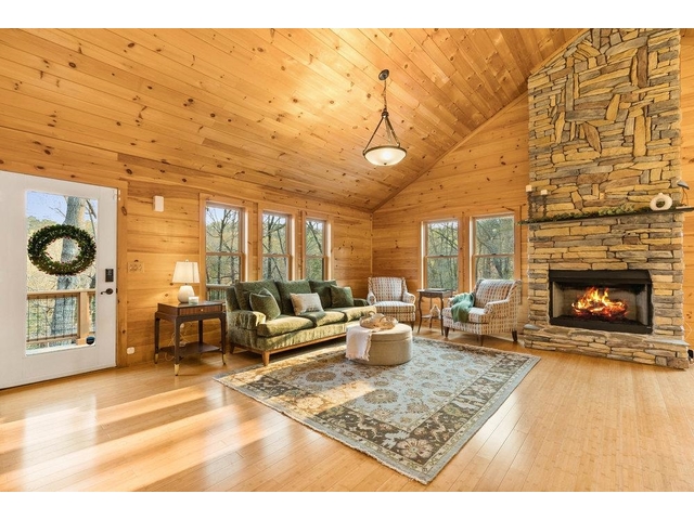 Photo of 502 Caledonia Loop Photo of 502 Caledonia Loop