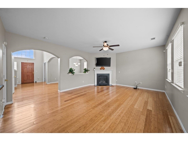 Photo of 206 Collingwood Lane Photo of 206 Collingwood Lane