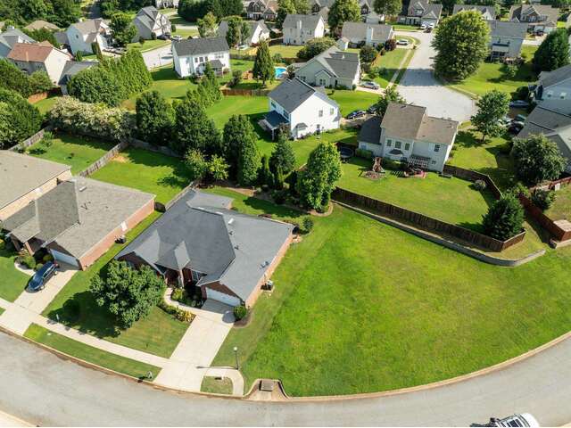 Photo of 575 Ellsmere Way Photo of 575 Ellsmere Way