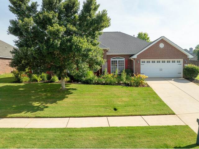 Photo of 575 Ellsmere Way Photo of 575 Ellsmere Way