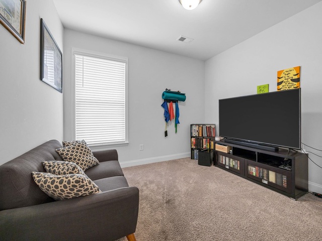 Photo of 845 Judah Drive