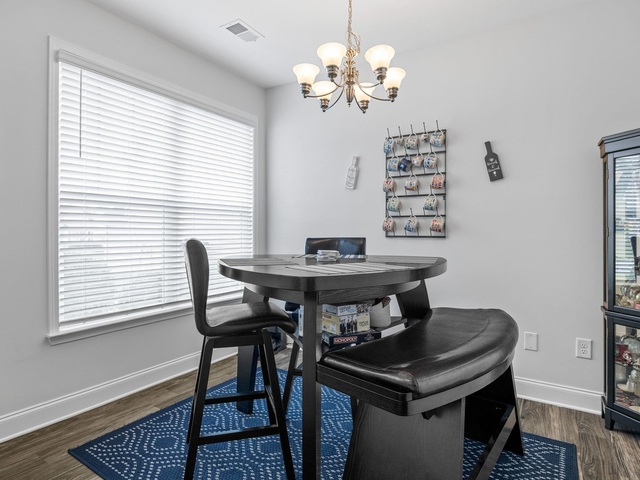 Photo of 845 Judah Drive