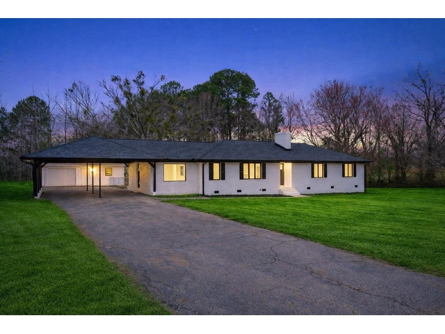 Photo of 409 Mountainview Road