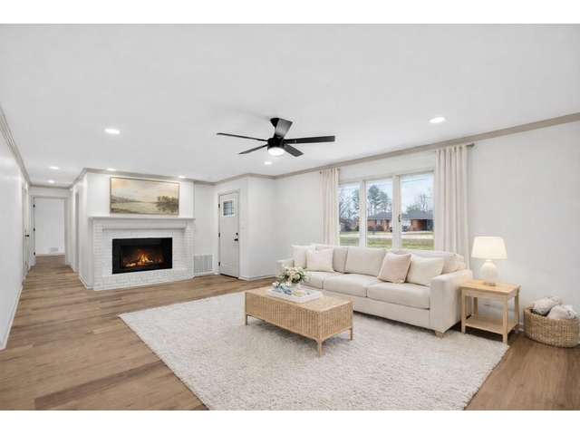 Photo of 409 Mountainview Road