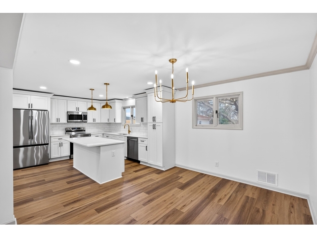 Photo of 409 Mountainview Road