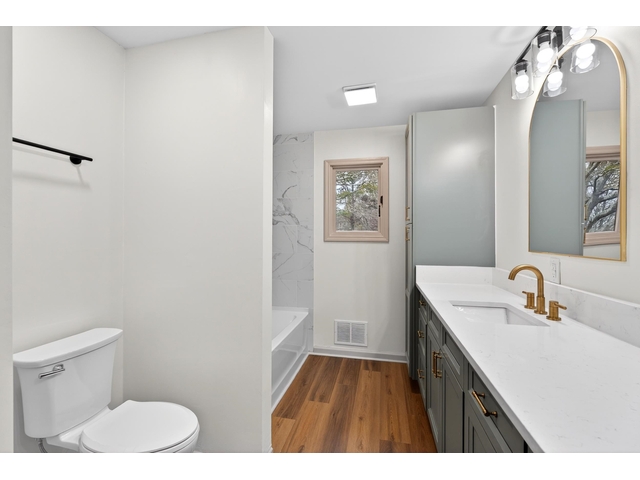 Photo of 409 Mountainview Road