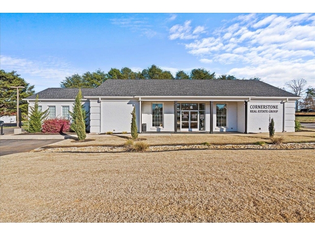 Photo of 100 Inman Road