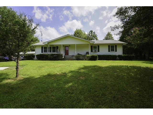 Photo of 1560 Meansville Road