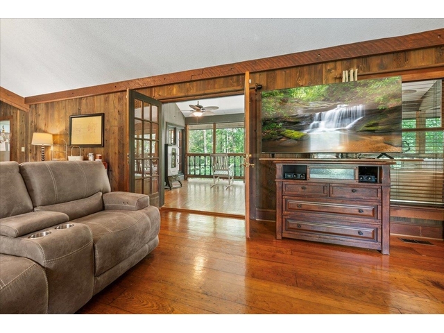 Photo of 100 Caroline Drive