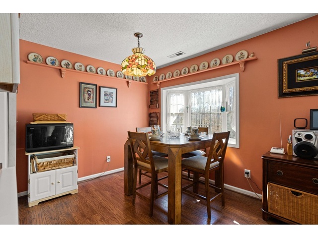 Photo of 132 Englewood Drive