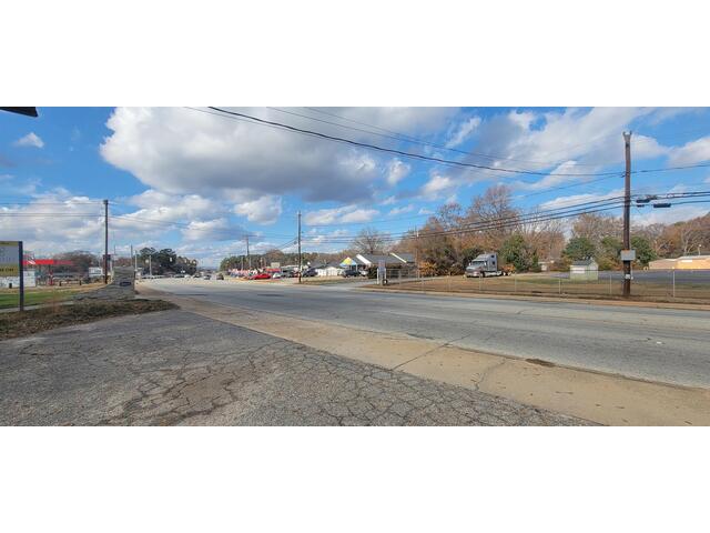 Photo of 8019 Asheville Hwy Photo of 8019 Asheville Hwy