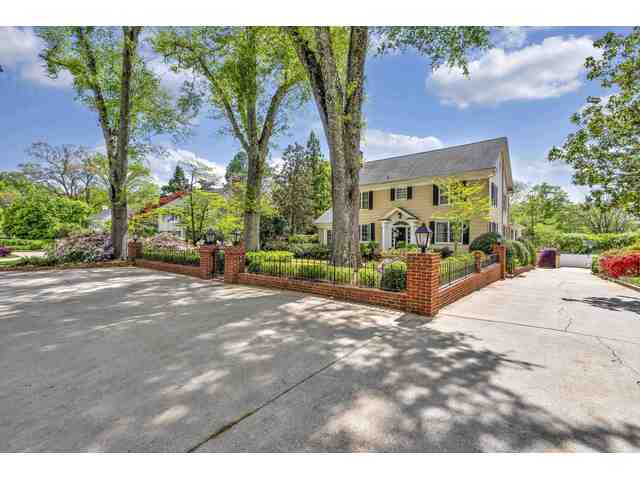 Photo of 486 Connecticut Avenue Photo of 486 Connecticut Avenue