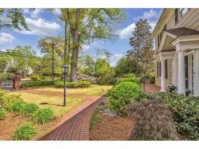 Photo of 486 Connecticut Avenue Photo of 486 Connecticut Avenue