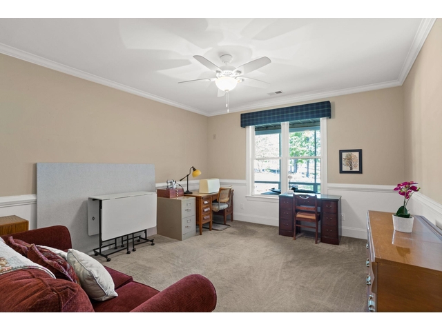 Photo of 217 Commonwealth Drive Photo of 217 Commonwealth Drive