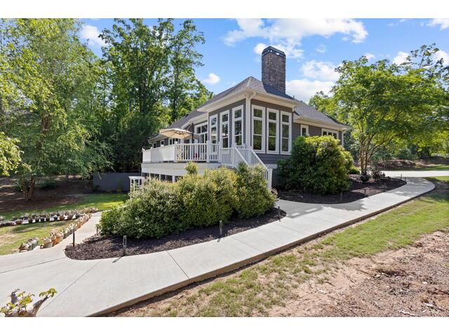 Photo of 217 Commonwealth Drive Photo of 217 Commonwealth Drive