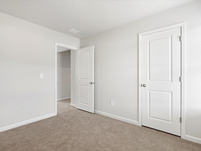 Photo of 325 Fair Cross Circle