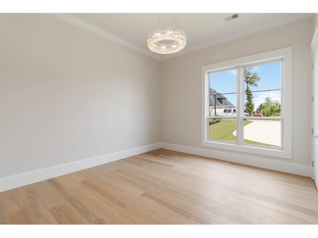 Photo of 733 Castle Stone