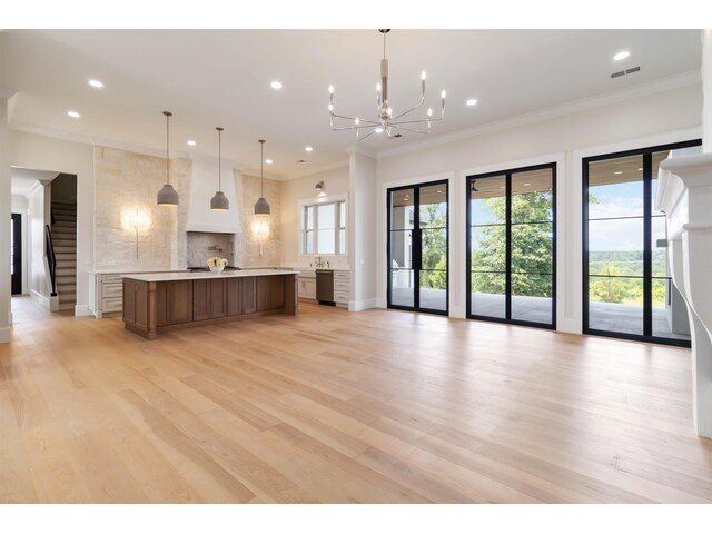 Photo of 733 Castle Stone