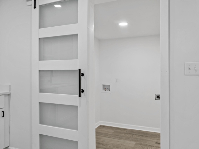 Photo of 10 A Street