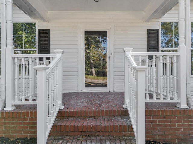 Photo of 10 A Street