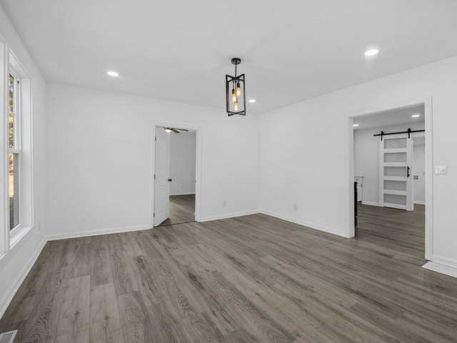 Photo of 10 A Street