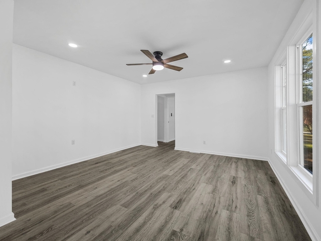 Photo of 10 A Street