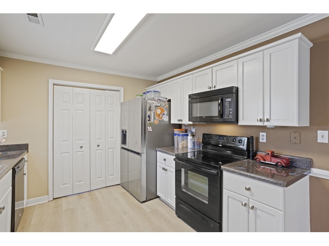 Photo of 116 Goldenrod Lane