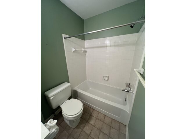 Photo of 165 Buckstone Ln