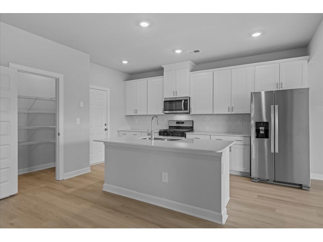 Photo of 406 shortleaf Lane