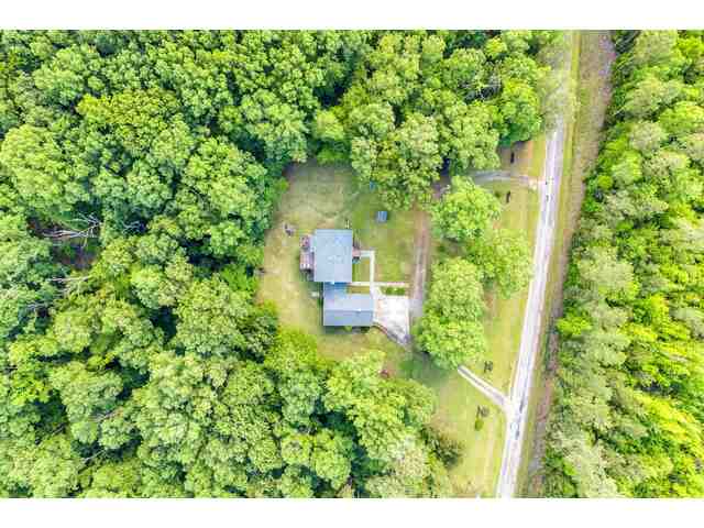 Photo of 679 Fairforest Road Photo of 679 Fairforest Road