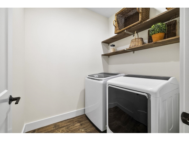 Photo of 4588 N 14 Highway