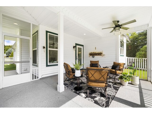 Photo of 4588 N 14 Highway