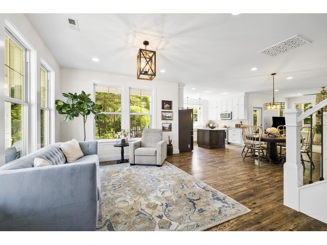 Photo of 4588 N 14 Highway