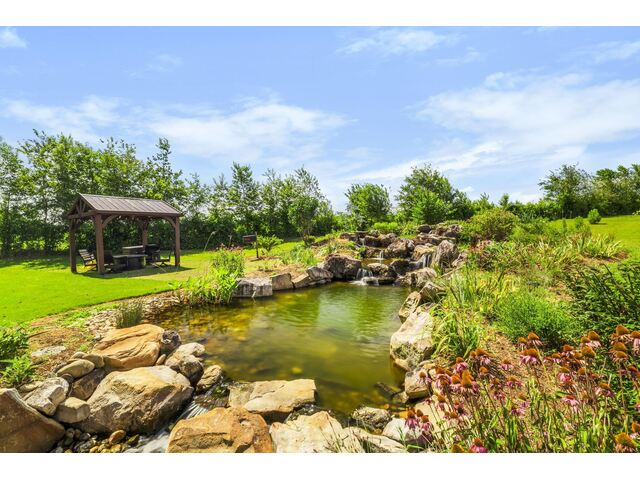 Photo of 4588 N 14 Highway