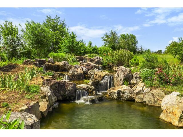 Photo of 4588 N 14 Highway