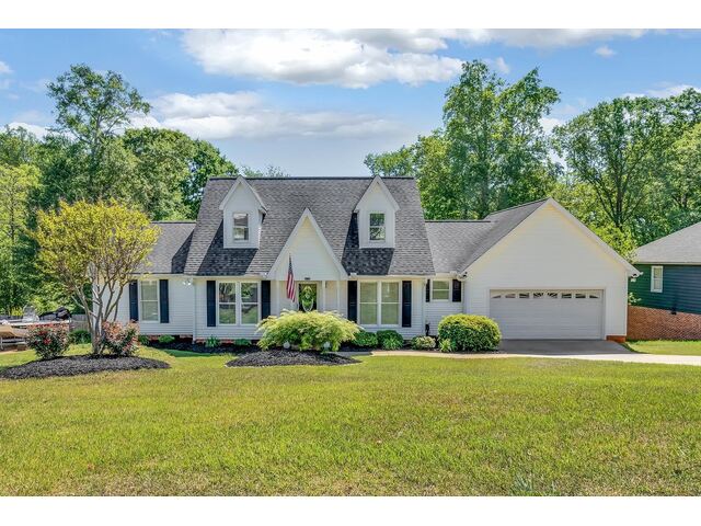 Photo of 162 Woodcreek Drive