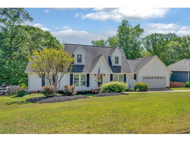 Photo of 162 Woodcreek Drive