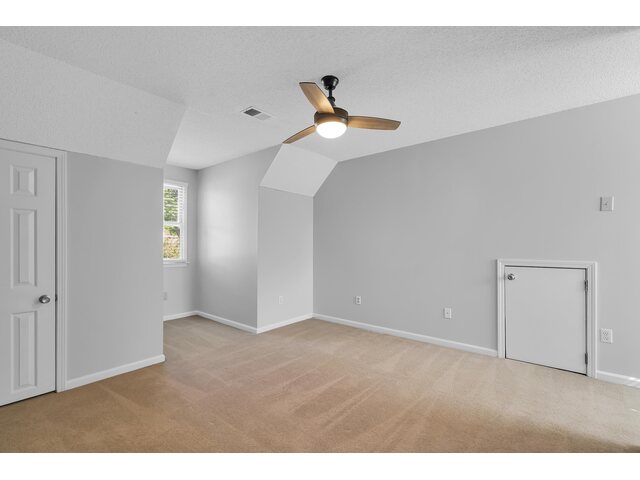 Photo of 162 Woodcreek Drive