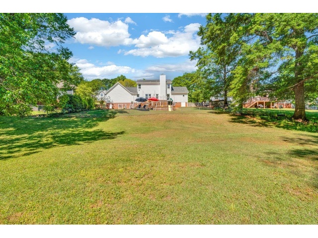 Photo of 162 Woodcreek Drive