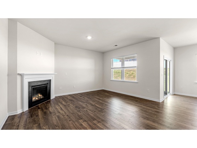 Photo of 945 Pineland Drive