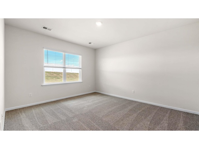 Photo of 945 Pineland Drive