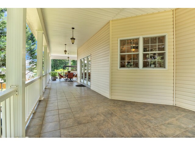Photo of 410 Anchorage Place