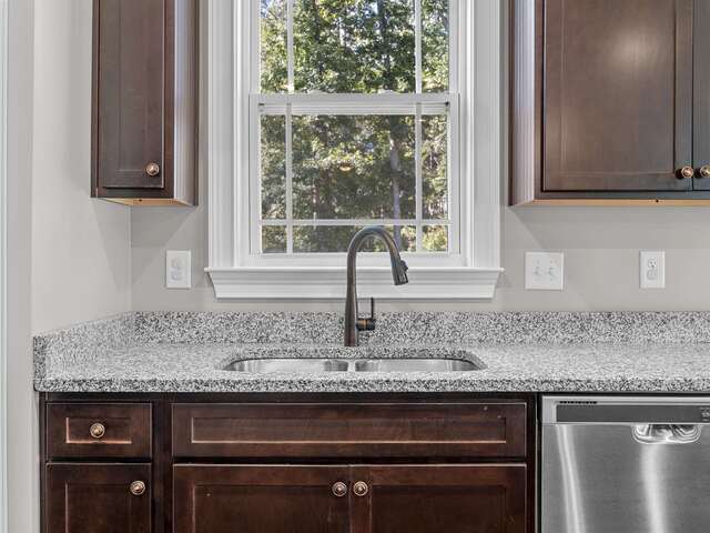 Photo of 130 Cane Creek Way